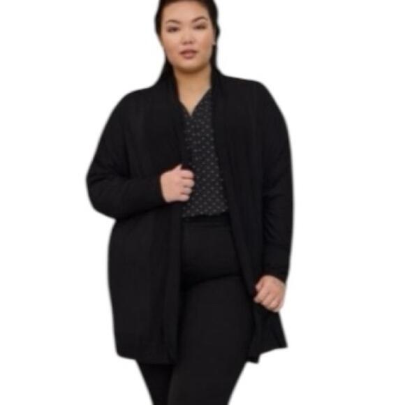 Torrid Black Open Front Dolman Cardigan - Picture 1 of 10